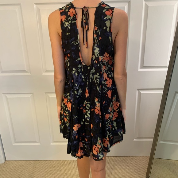 Floral Sundress - Picture 2 of 4